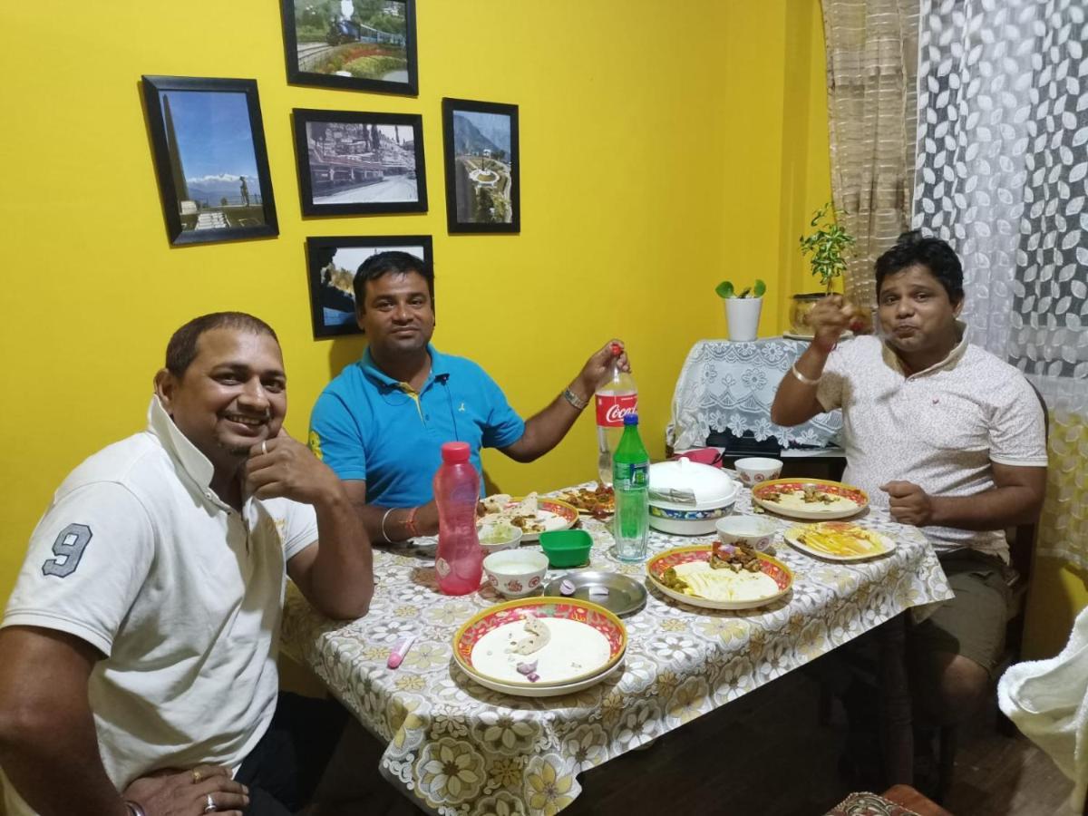 Beverly Hills Home Stay Darjeeling  Exteriör bild