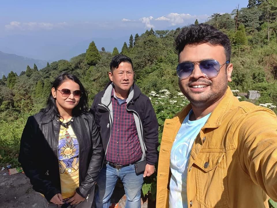 Beverly Hills Home Stay Darjeeling  Exteriör bild