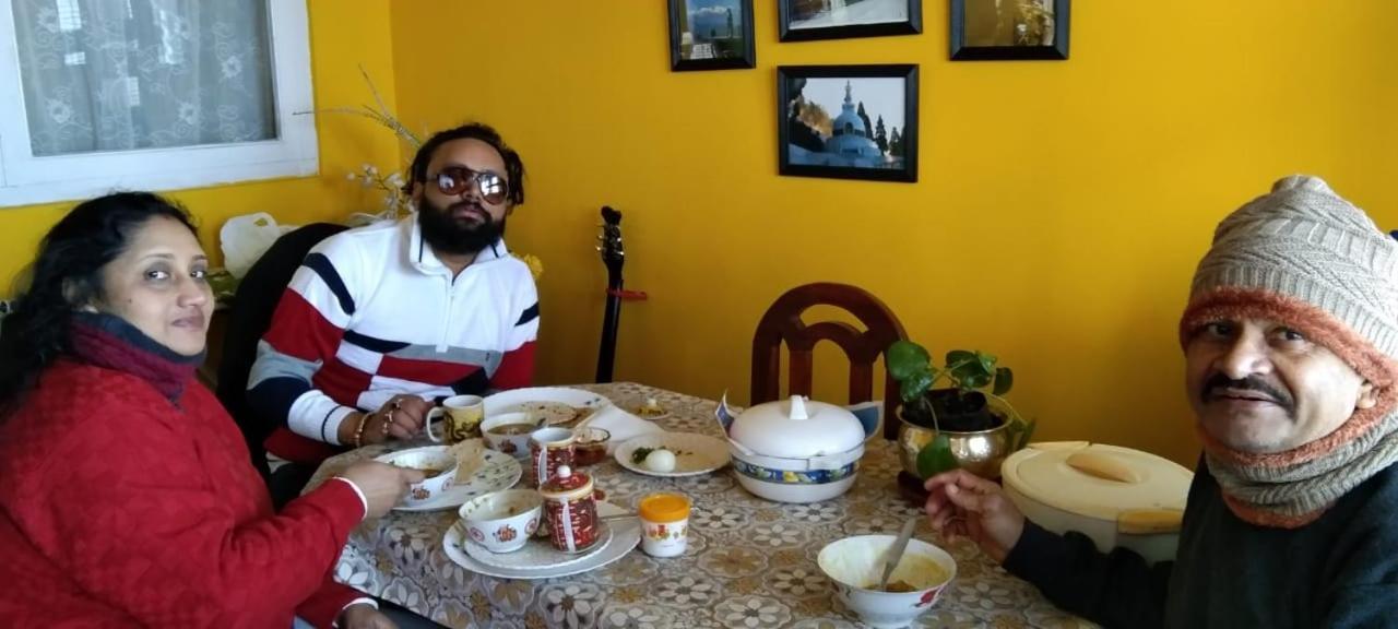 Beverly Hills Home Stay Darjeeling  Exteriör bild