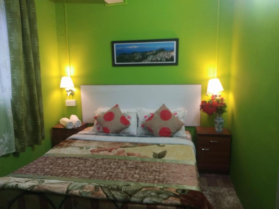 Beverly Hills Home Stay Darjeeling  Exteriör bild