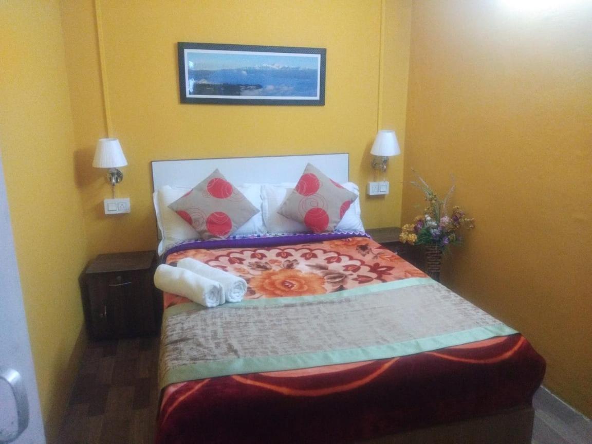 Beverly Hills Home Stay Darjeeling  Exteriör bild