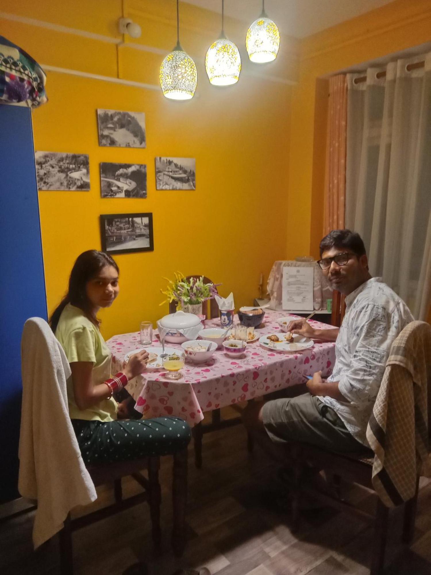 Beverly Hills Home Stay Darjeeling  Exteriör bild